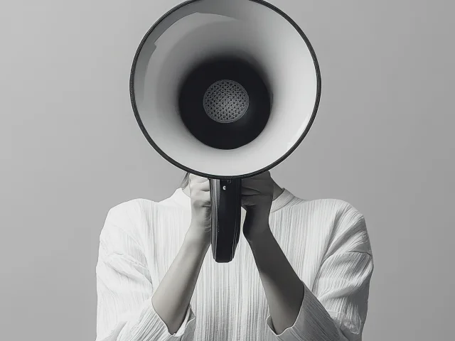 Megaphone NB
