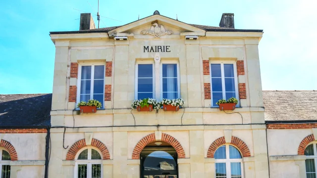 Mairie Colpo8681 Loickersuzan Morbihantourisme Fin34