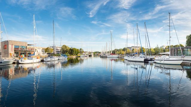 Vannes, la capitainerie du port