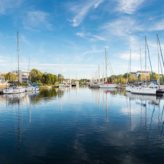 Vannes, la capitainerie du port