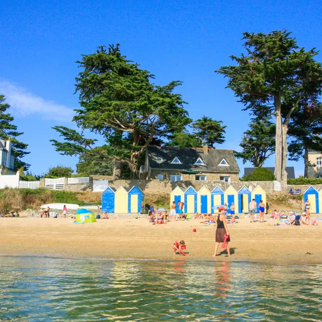 Cabines de Plages de l'île aux Moines