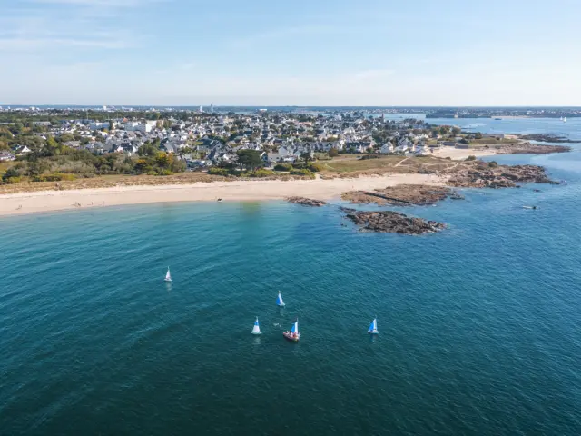 Plage de Kerguelen, Larmor-Plage