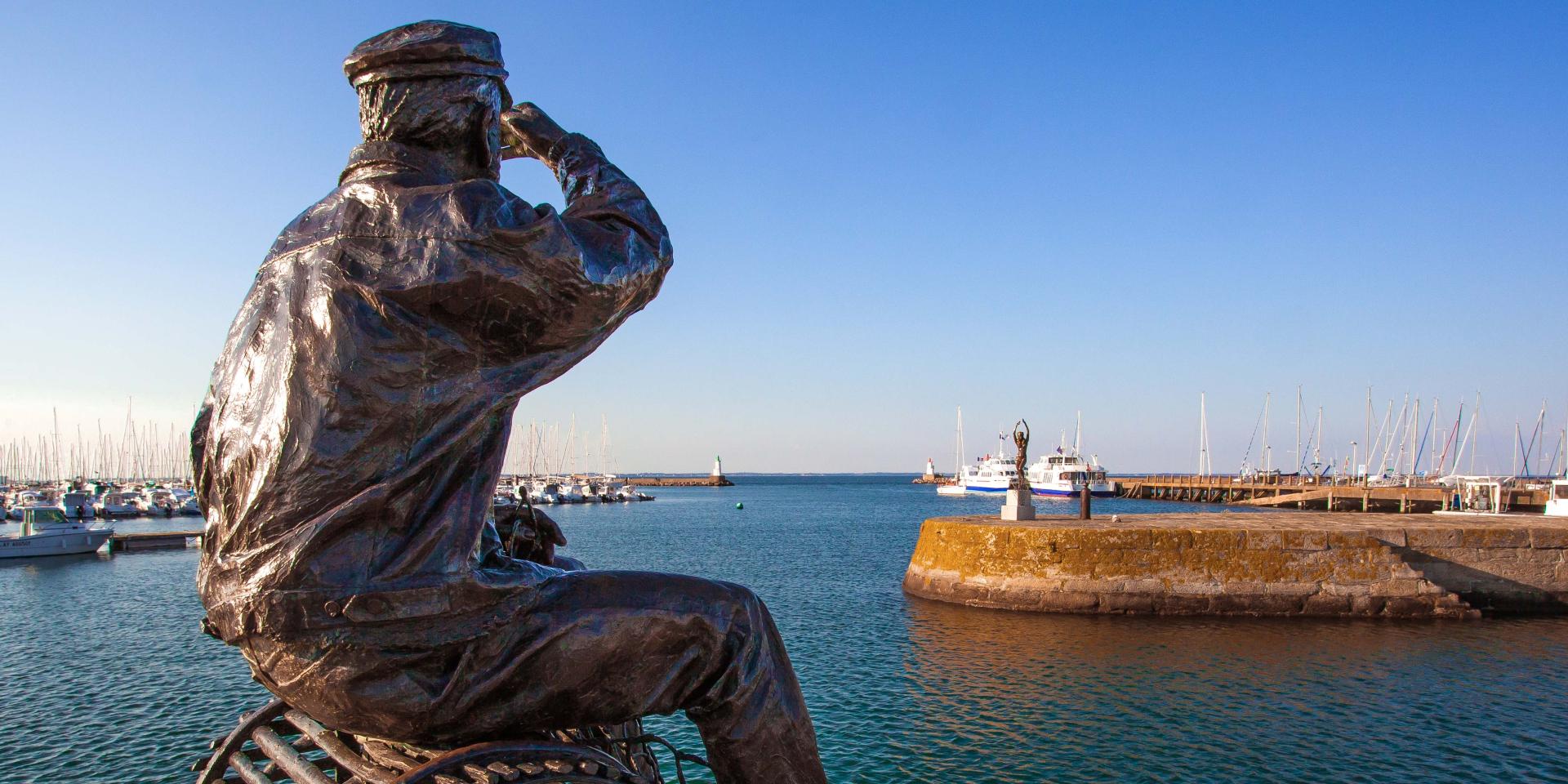 Le pêcheur et l'Ondine de Karsten Klingbeil, Port-Haliguen, Quiberon