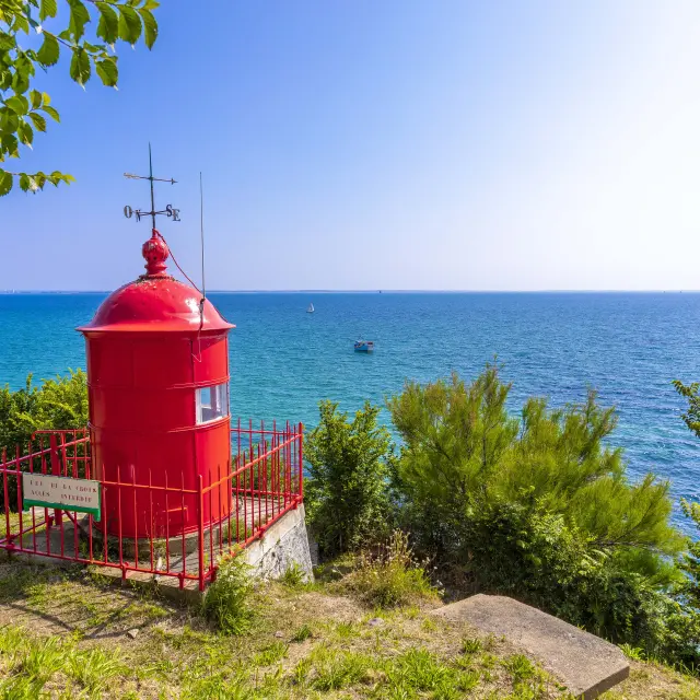 France, Morbihan (56), île de Groix, le phare de la Pointe de la Croix