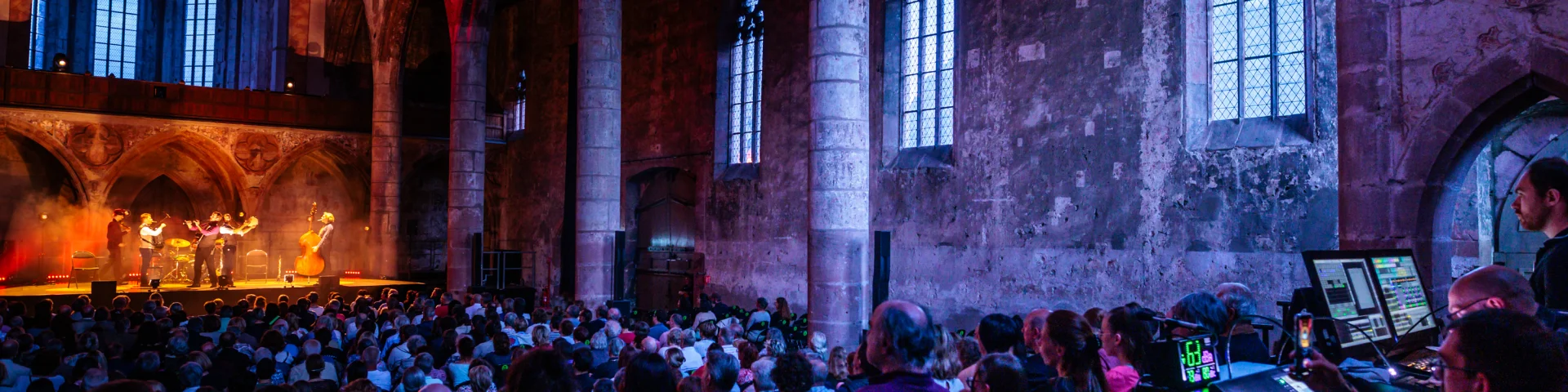 Concert La Truite du groupe Accordzéâm lors d'une Nuit de la Pleine Lune aux Dominicains de Haute-Alsace. Guebwiller, le 30 Jun 2023. © Michel Kurst pour les Dominicains de Haute-Alsace