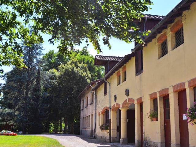 Haras - Rosières Aux Salines