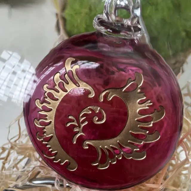 Boule Bouleversante Rouge Credit Lucie Petitjean Rotated