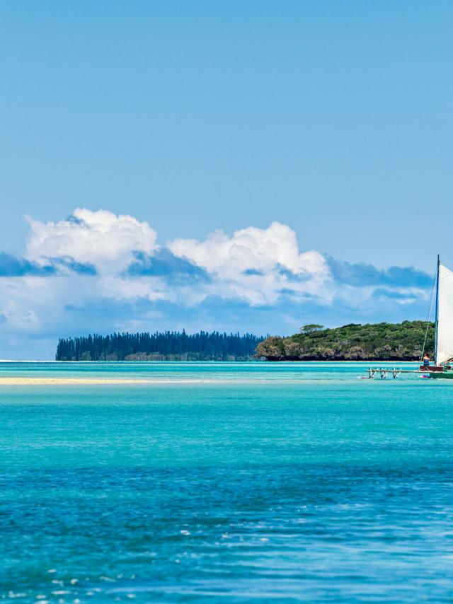 Baie d'Upi - île des pins - Pirogue
