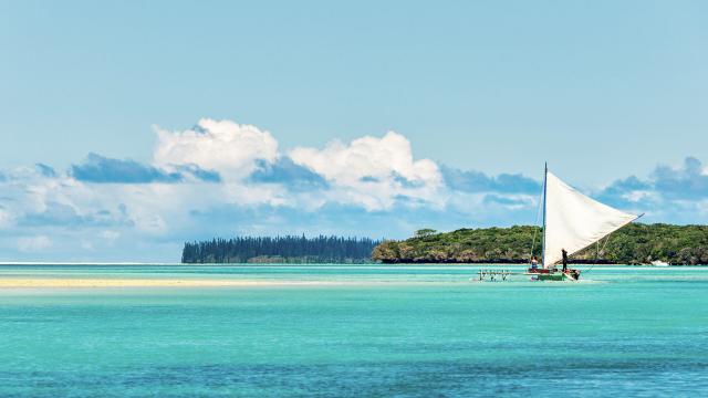 Pirogue - Ile Des Pins