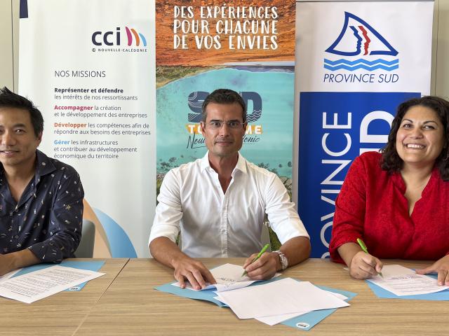 Signature convention Sud Tourisme CCI PS