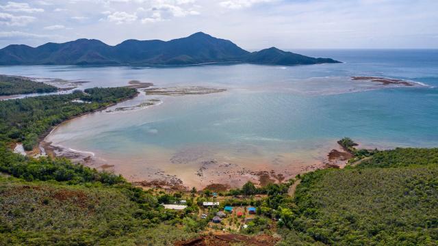 East coast lodge in Thio