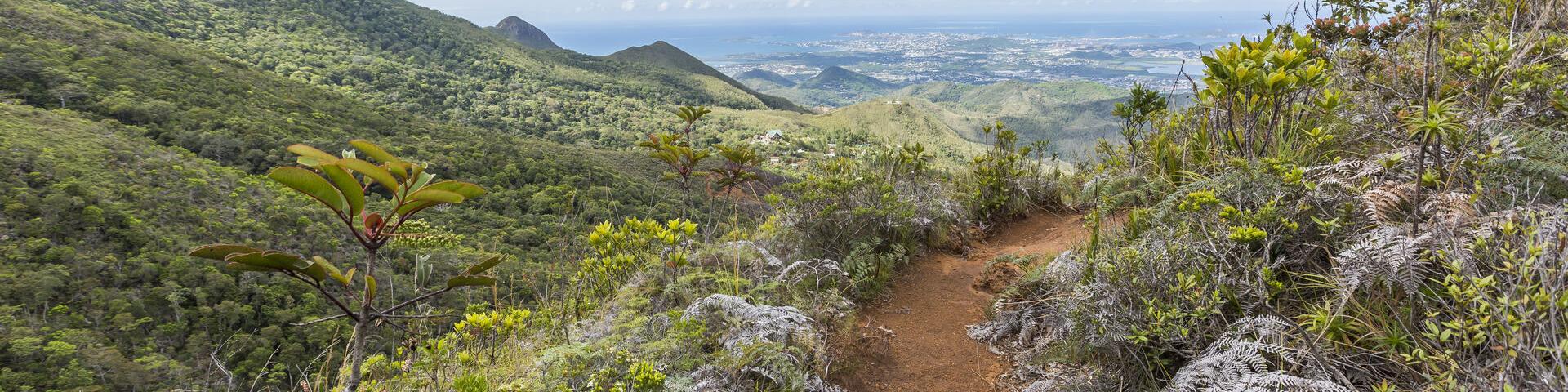 Pic Malaoui hike via Mont Kogh