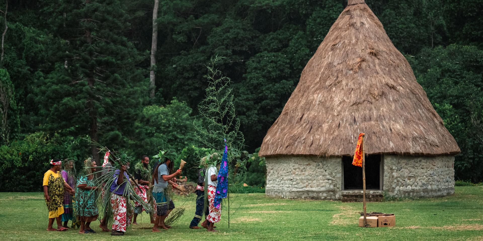 Oui Poin tribe, La Foa