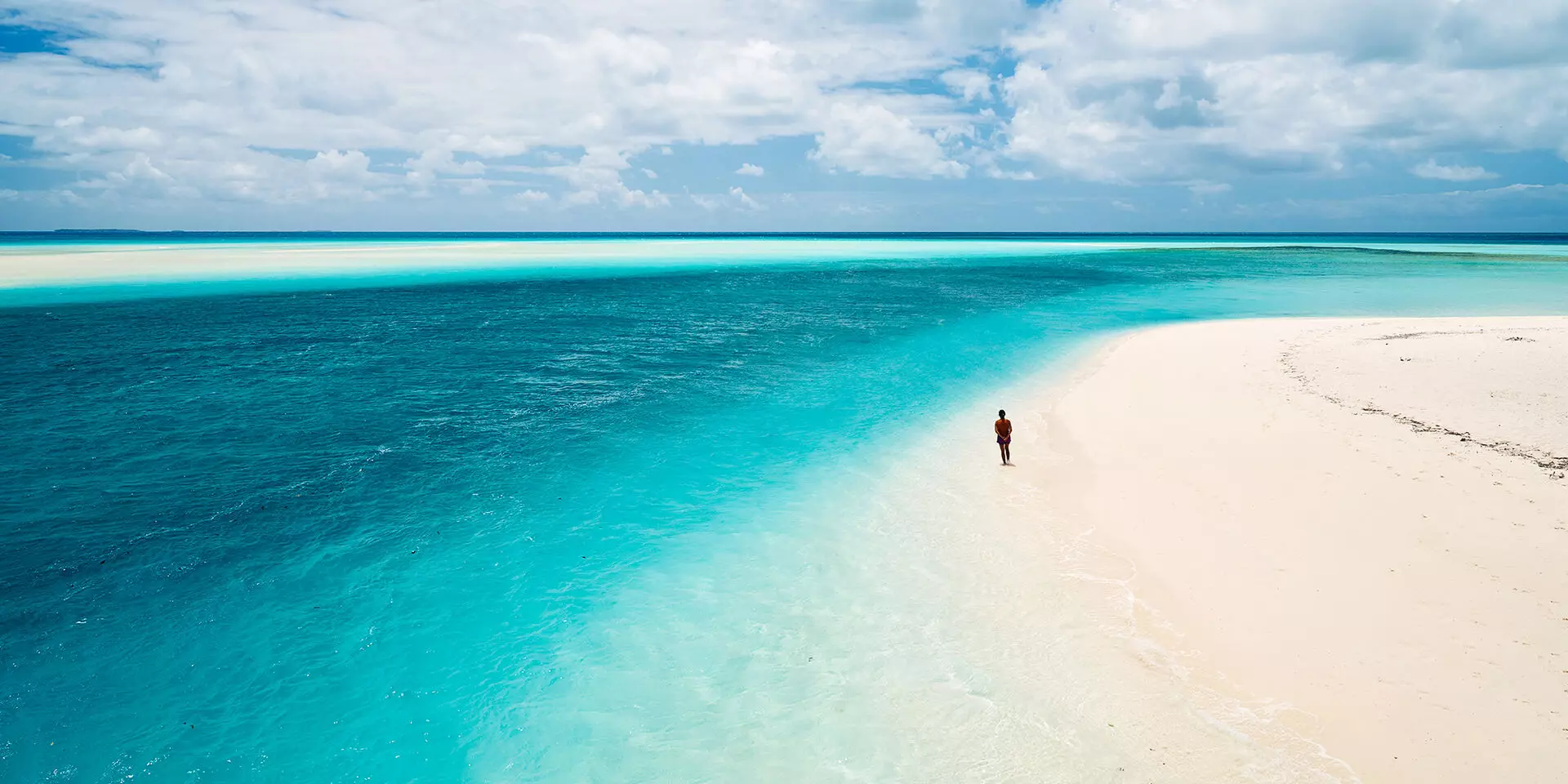 Mouli lagoon and beach in Ouvéa, Loyalty Island, New Caledonia.