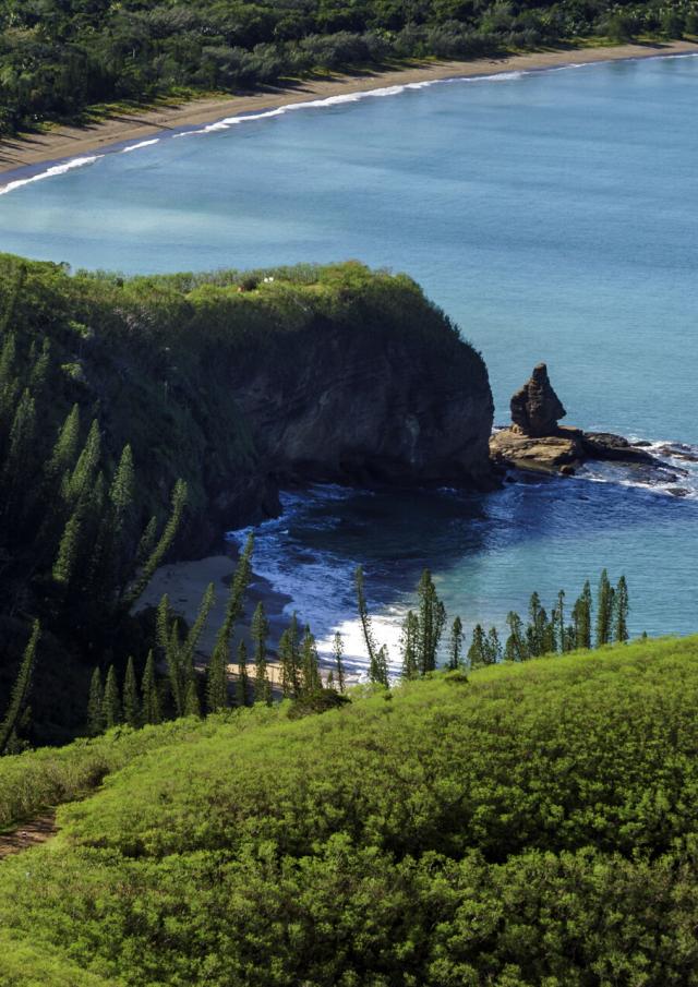 Roche Percée, baie des tortues et bonhomme de Bourail