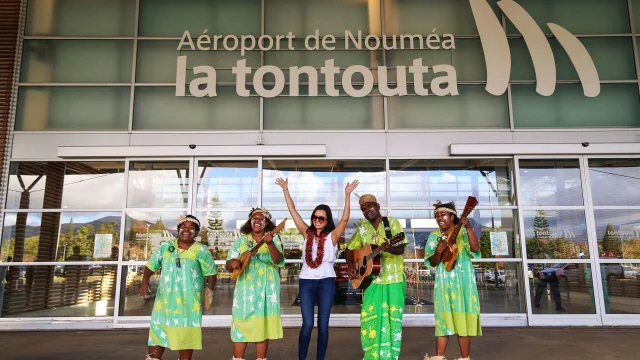 Reception at the airport Noumea - La Tontouta