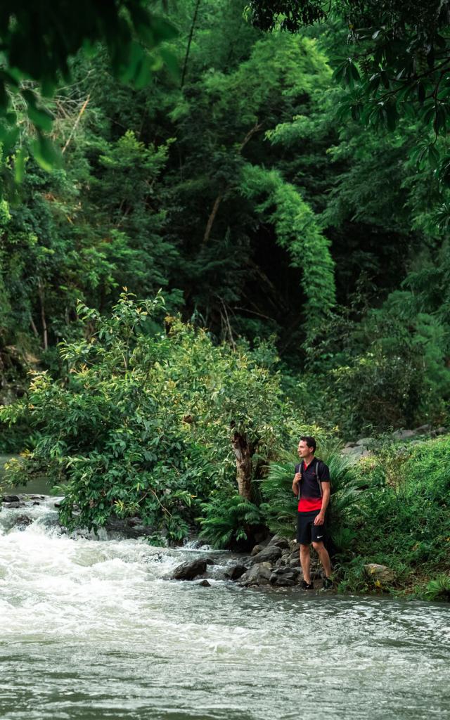 Parcourir le sentier de randonnée de la Tchamba