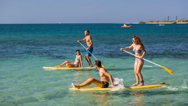 Paddle session along Anse Vata bay, Nouméa