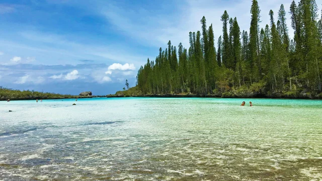 Piscine naturelle de la baie d'Oro, Île des Pins