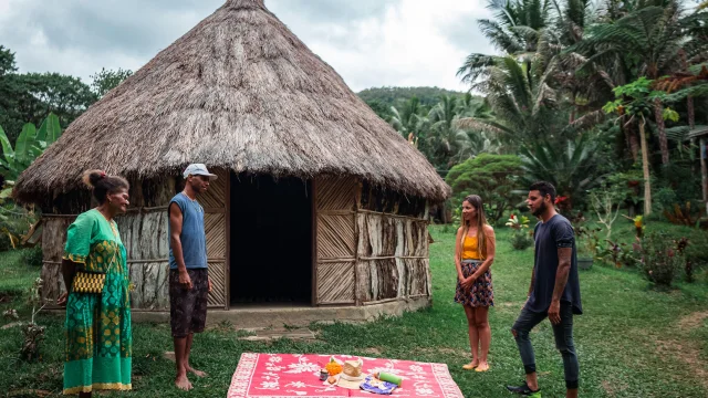 Coutume lors d'un accueil en tribu sur la Côte Est