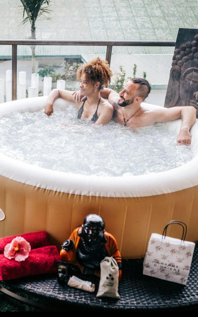 Détente spa en couple en Nouvelle-Calédonie
