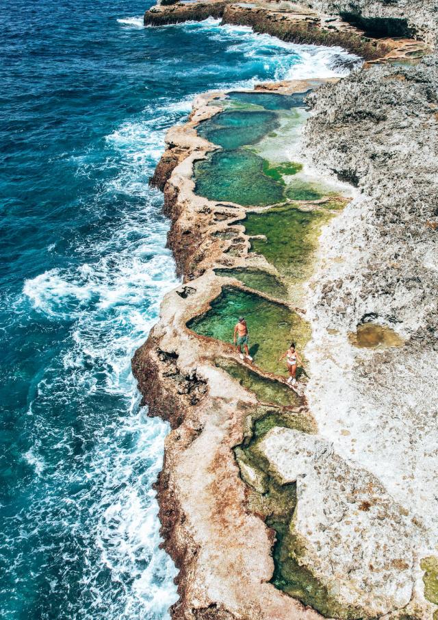Les Marmites du Cap des Pins à Lifou