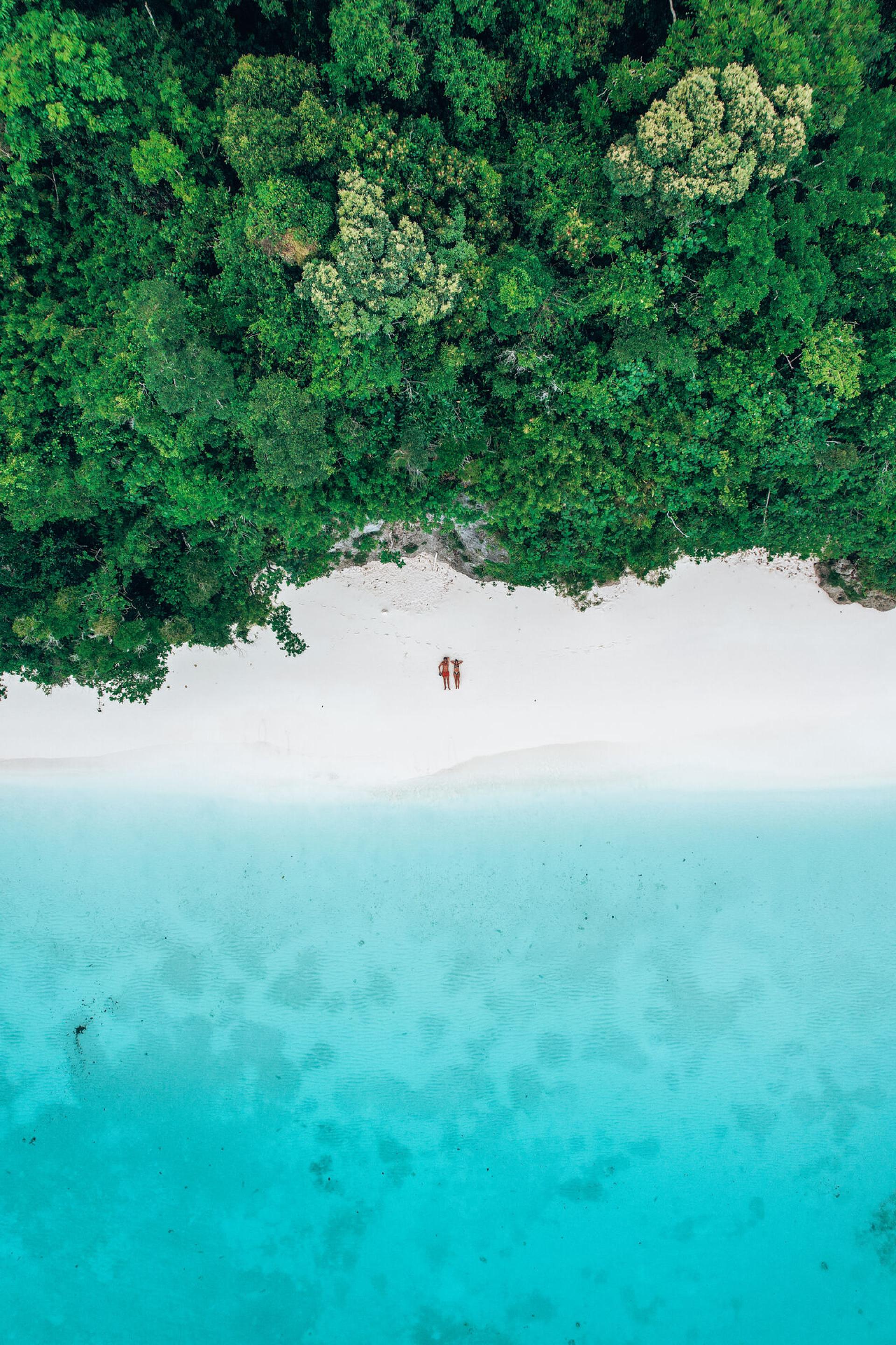 Kiki beach on Lifou island