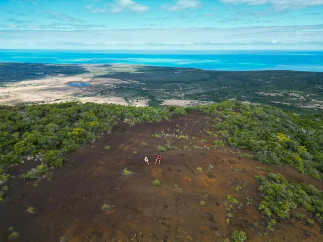 Hiking on Tia plateau, Pouembout