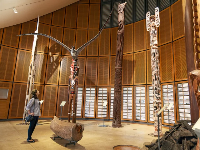 Sculptures au Centre Culturel Tjibaou