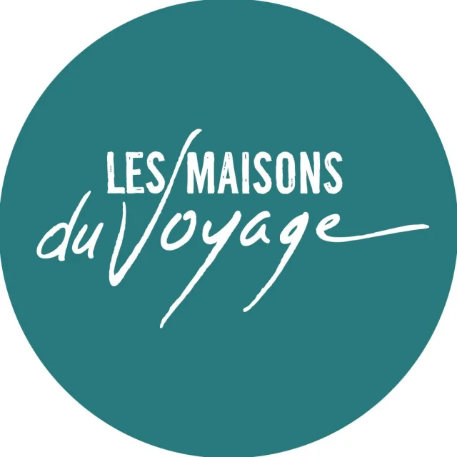 Les Maisons Du Voyage Logo
