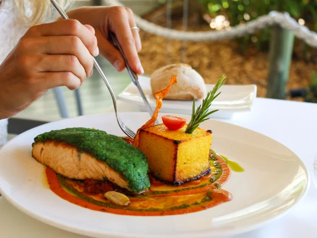 Plat au restaurant La Pirogue à Nouméa
