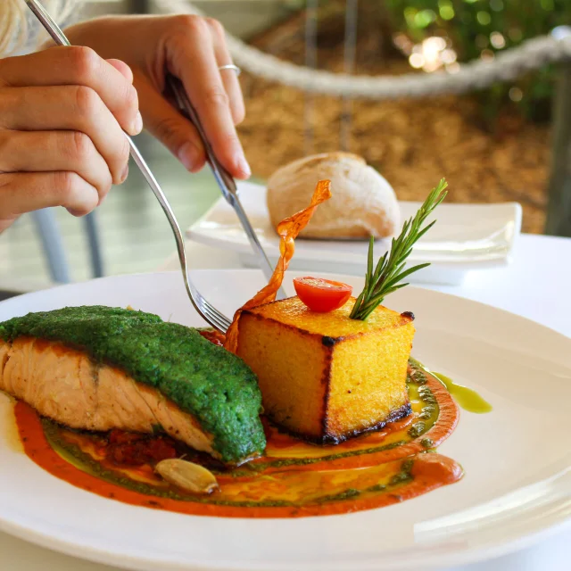 Plat au restaurant La Pirogue à Nouméa