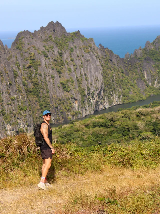 Ga Wivaek Pass Hike, Hienghène