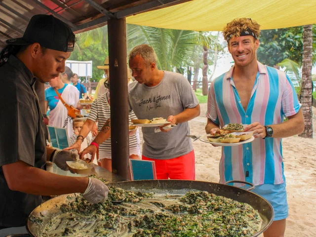 Buffet déjeuner au Phare Amédée