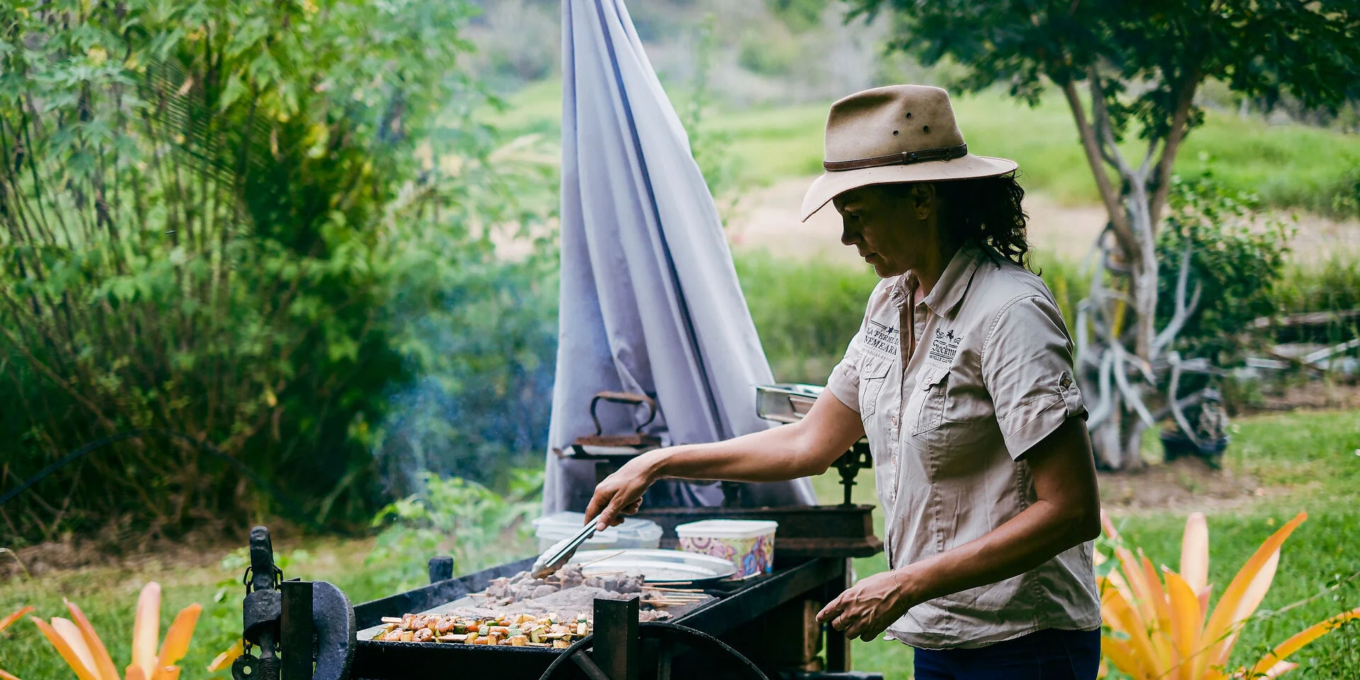 Bush-style barbecue at the Néméara Farm, in Bourail