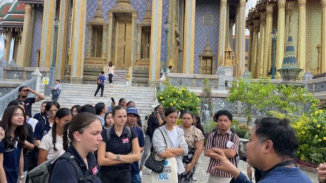 Les 2e année BTS tourisme du Lapérouse en Thaïlande en 2025