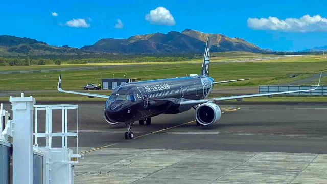Air New Zealand à l'aéroport de Nouméa — La Tontouta