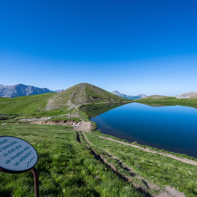 The Monde des 6 Lacs