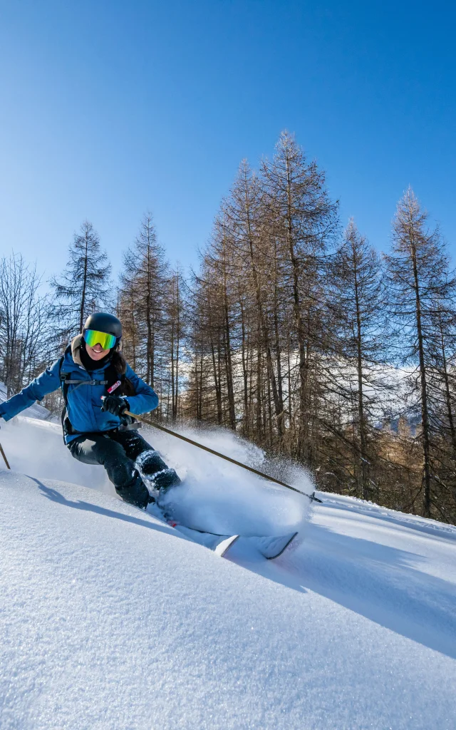 Skiing in Serre-Eyraud