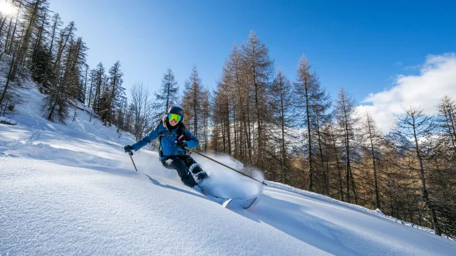 Skiing in Serre-Eyraud