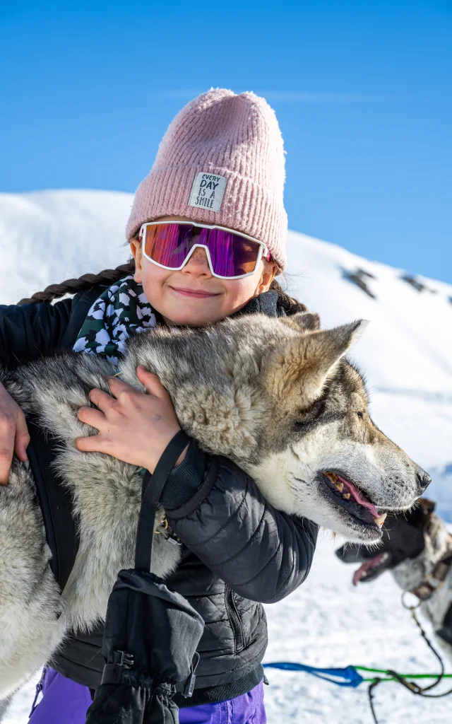 Paseo familiar en husky