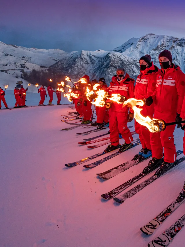 Torchlight descent