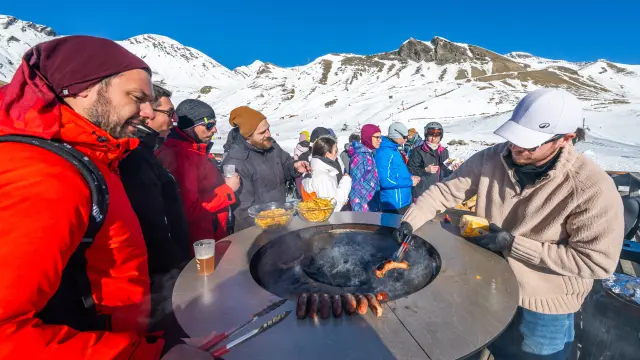 Groupe CE sur la terrasse de Rocherousse