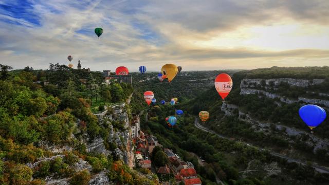 83-montgolfiades-laurent-delfraisy.jpg