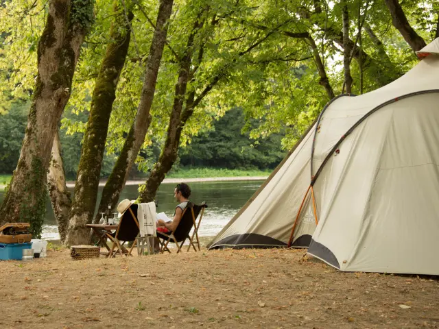 2016 09 04 Camping Grande Tente Creysse ©malikaturin 00013