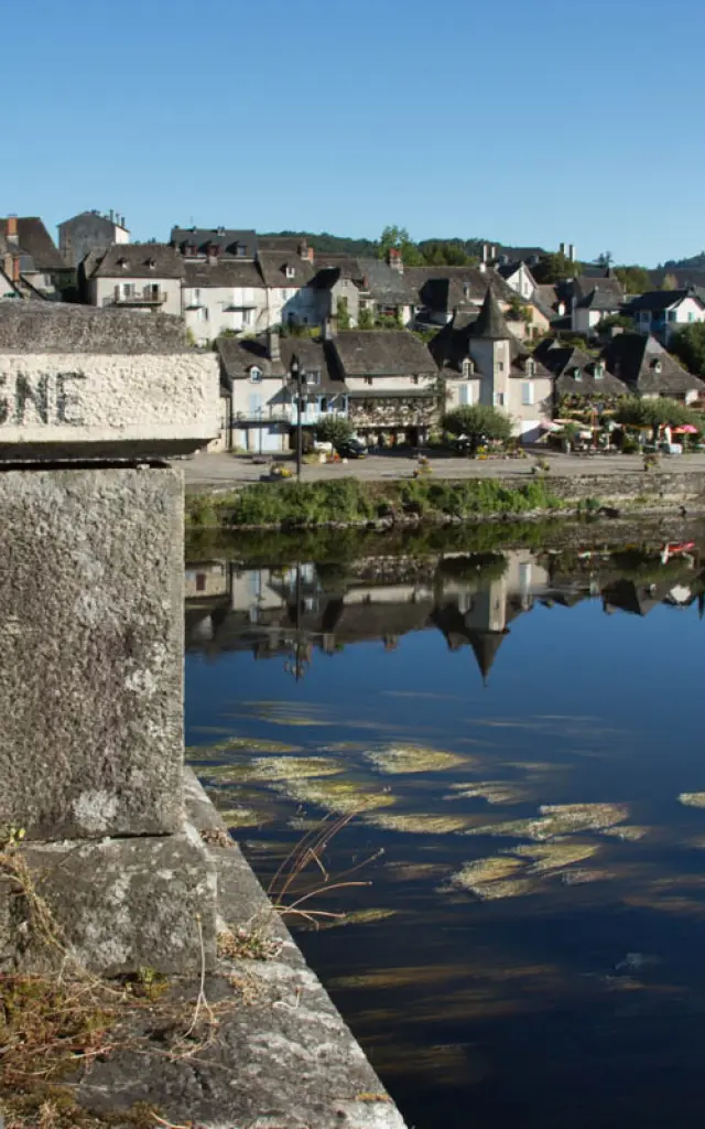 Les quais d'Argentat-sur-Dordogne