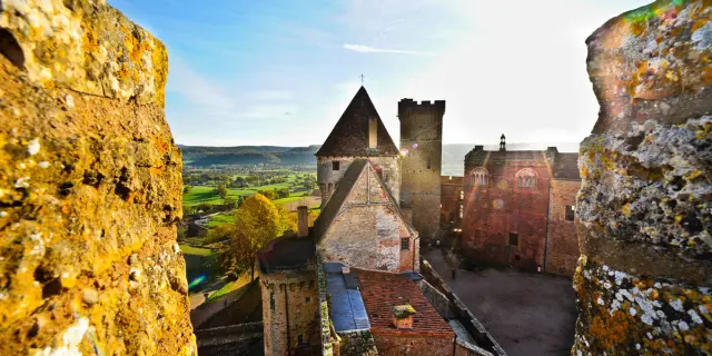 Chateau De Castelnau Bretenoux Vallee De La Dordogne 0.jpg