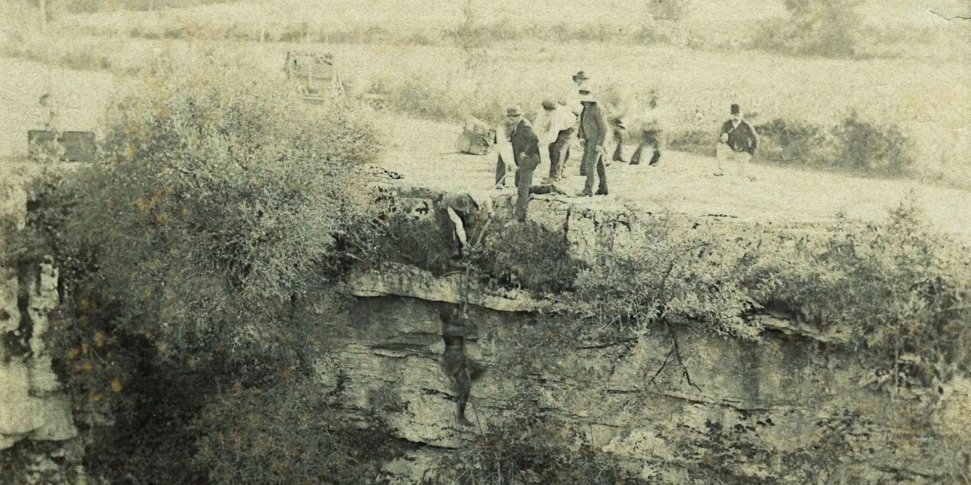 Descente dans le Gouffre (1890)