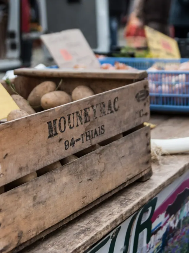 Marché à Bretenoux