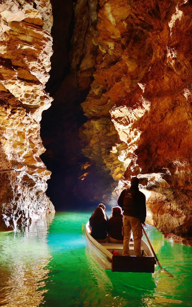 La Rivière Plane (2015)